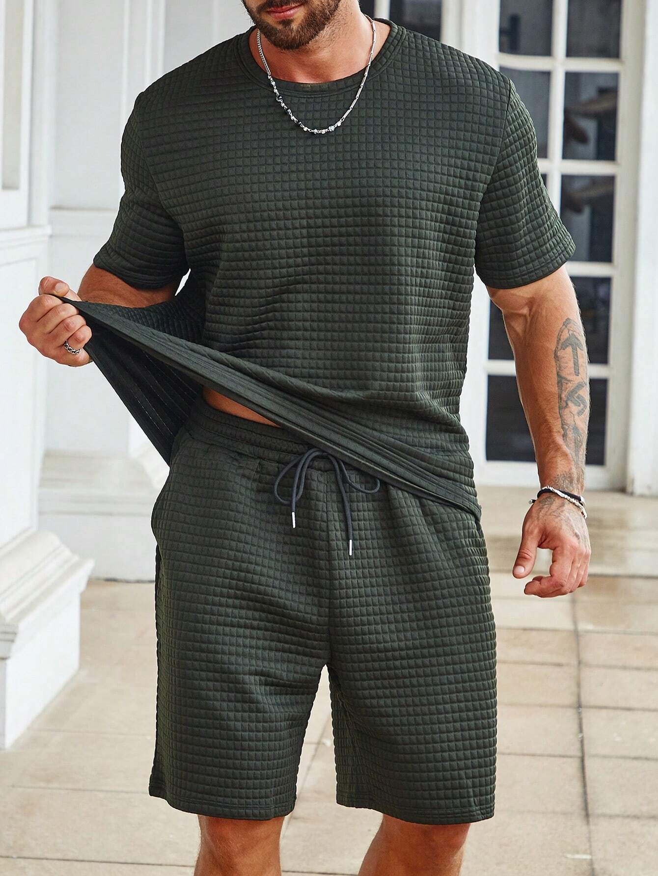 Casual T Shirt And Drawstring Shorts Ensemble-Vacay Outfit