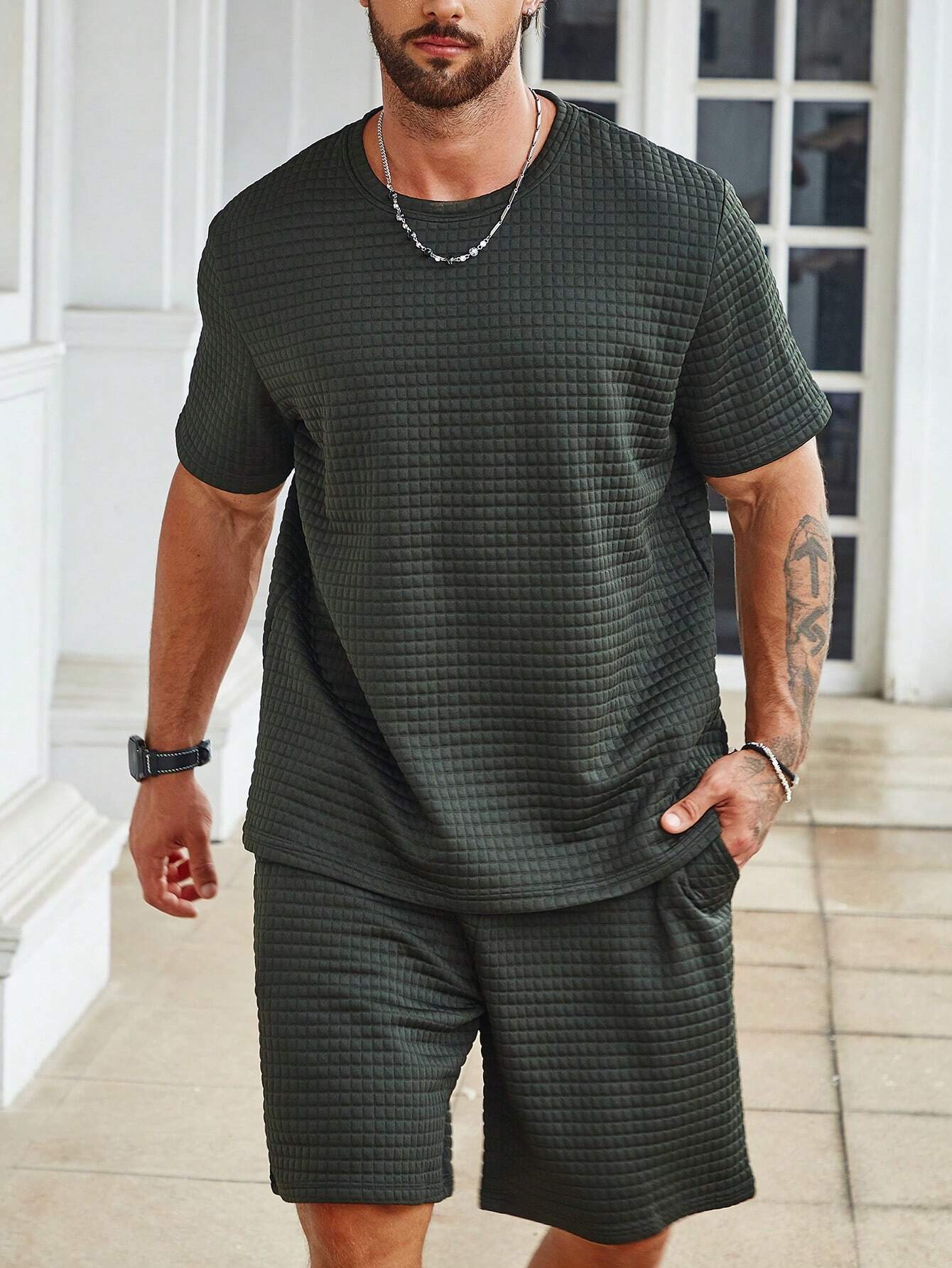 Casual T Shirt And Drawstring Shorts Ensemble-Vacay Outfit