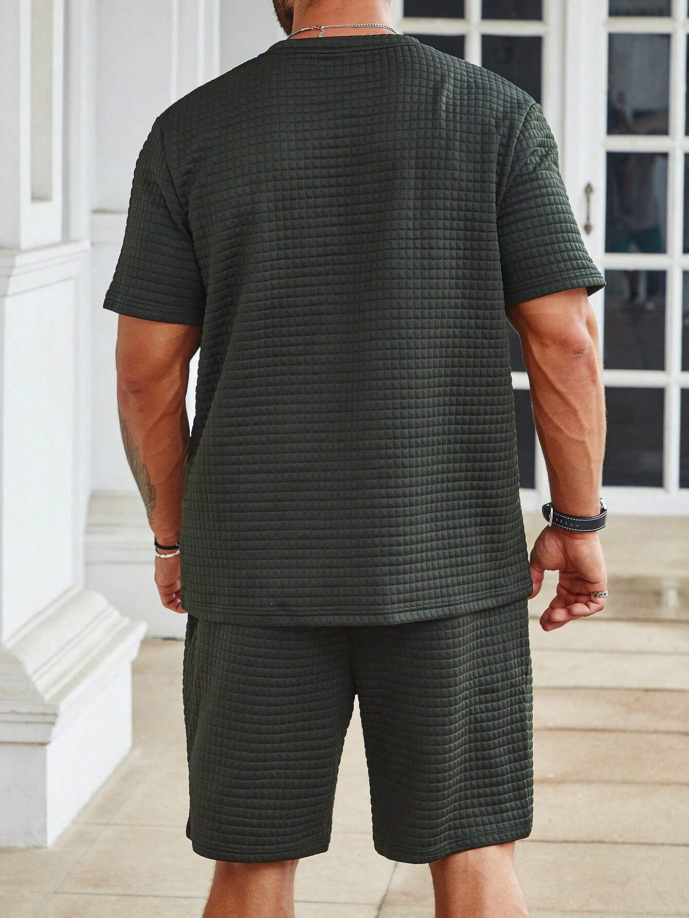 Casual T Shirt And Drawstring Shorts Ensemble-Vacay Outfit