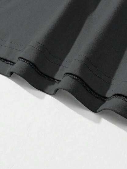 Graphic Letter Print T Shirt-Vacay Outfit