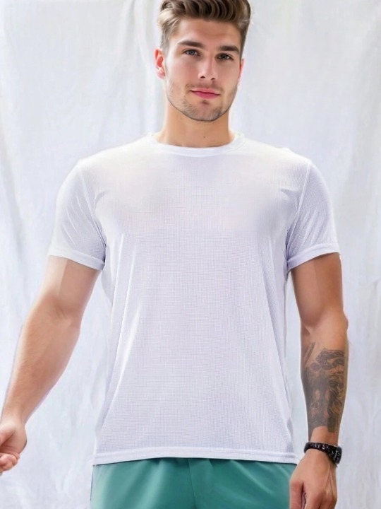 Lightweight Quick Dry Athletic Tshirt-Vacay Outfit