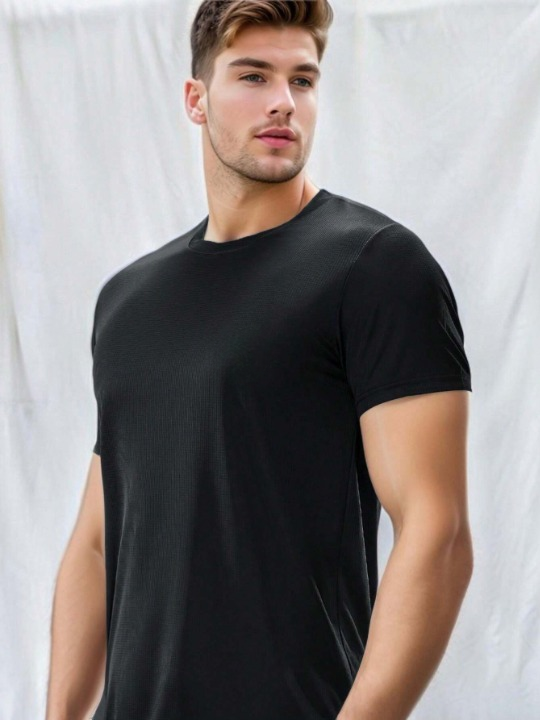 Lightweight Quick Dry Athletic Tshirt-Vacay Outfit