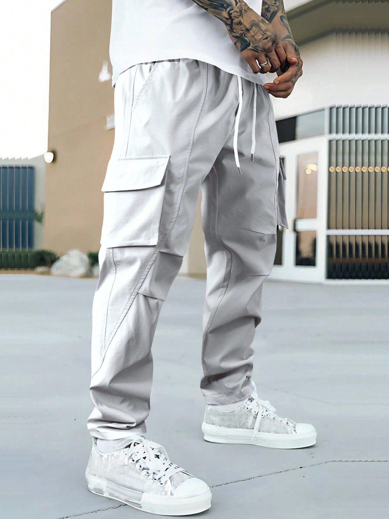 Loose Fit Cargo Pants With Flap Pockets-Vacay Outfit