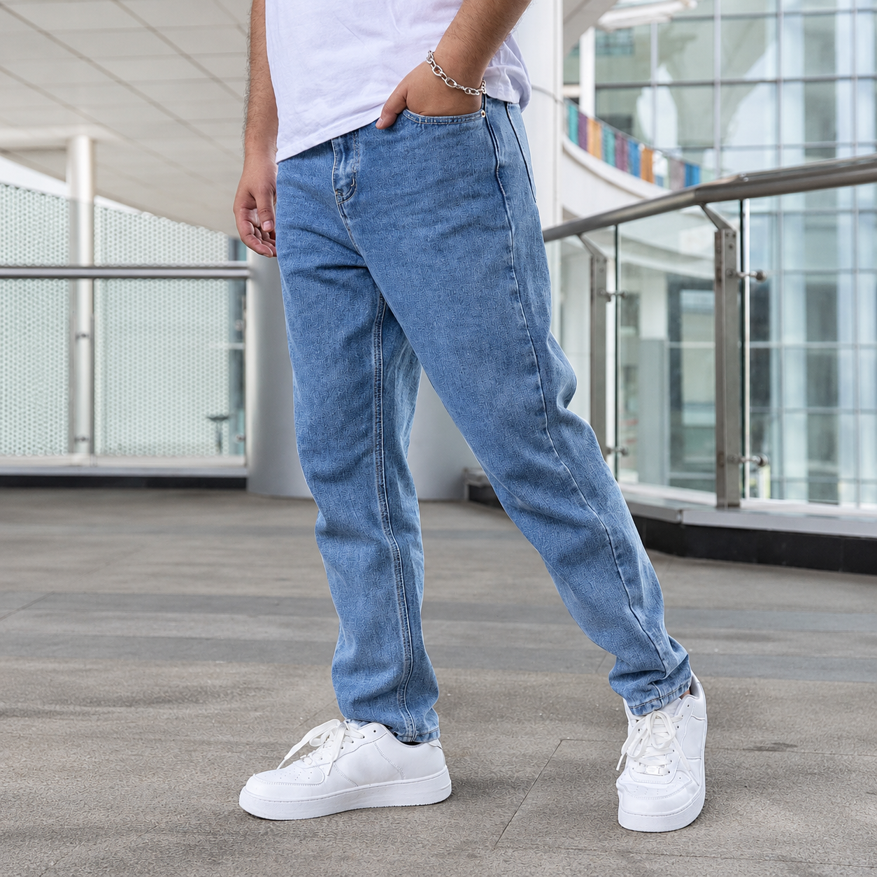 Stonewashed Tapered Casual Jeans With Pockets For Men