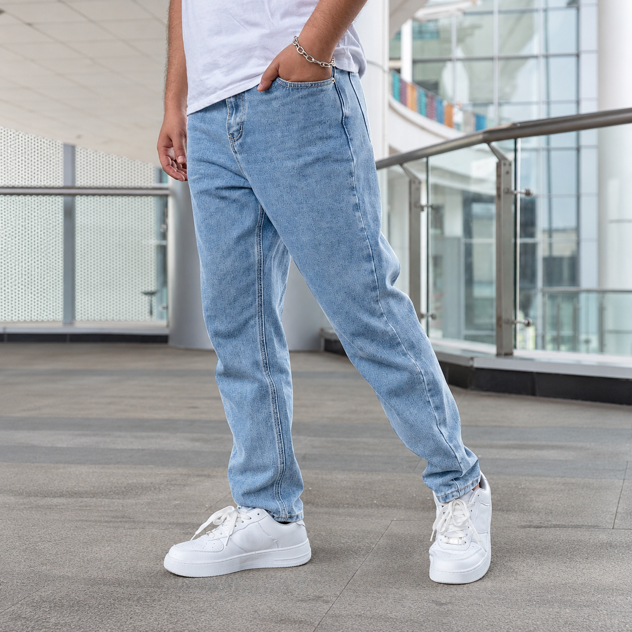 Stonewashed Tapered Casual Jeans With Pockets For Men