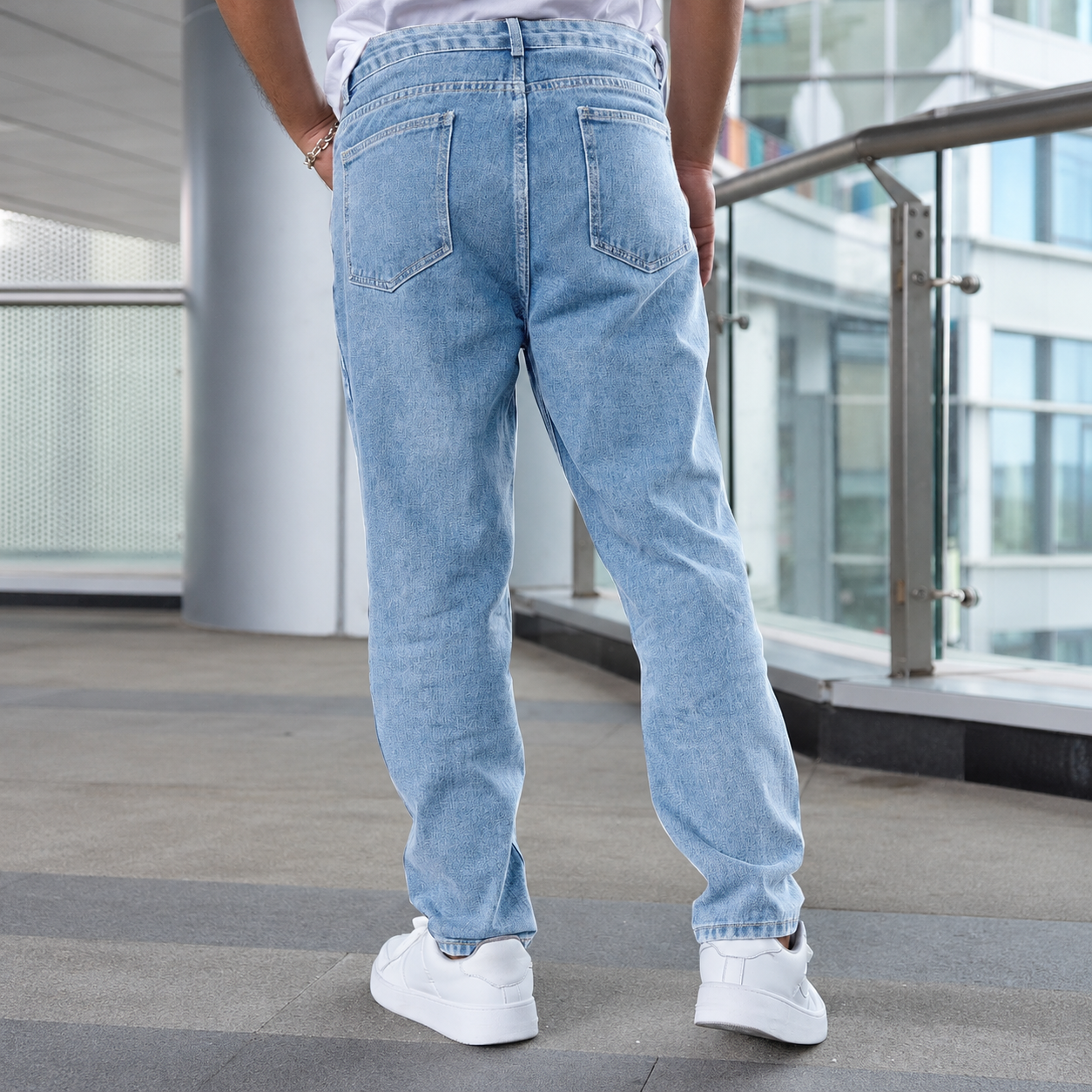 Stonewashed Tapered Casual Jeans With Pockets For Men