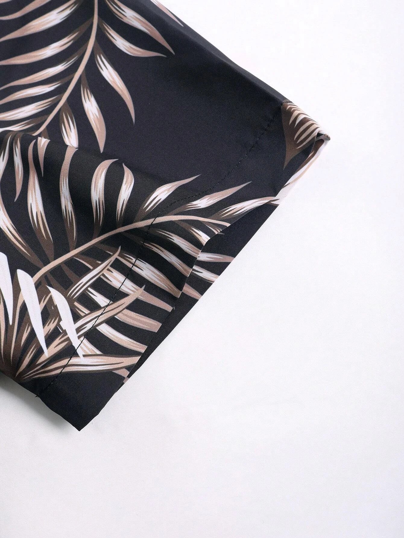 Tropical Print Shirt And Drawstring Shorts Without Tee-Vacay Outfit