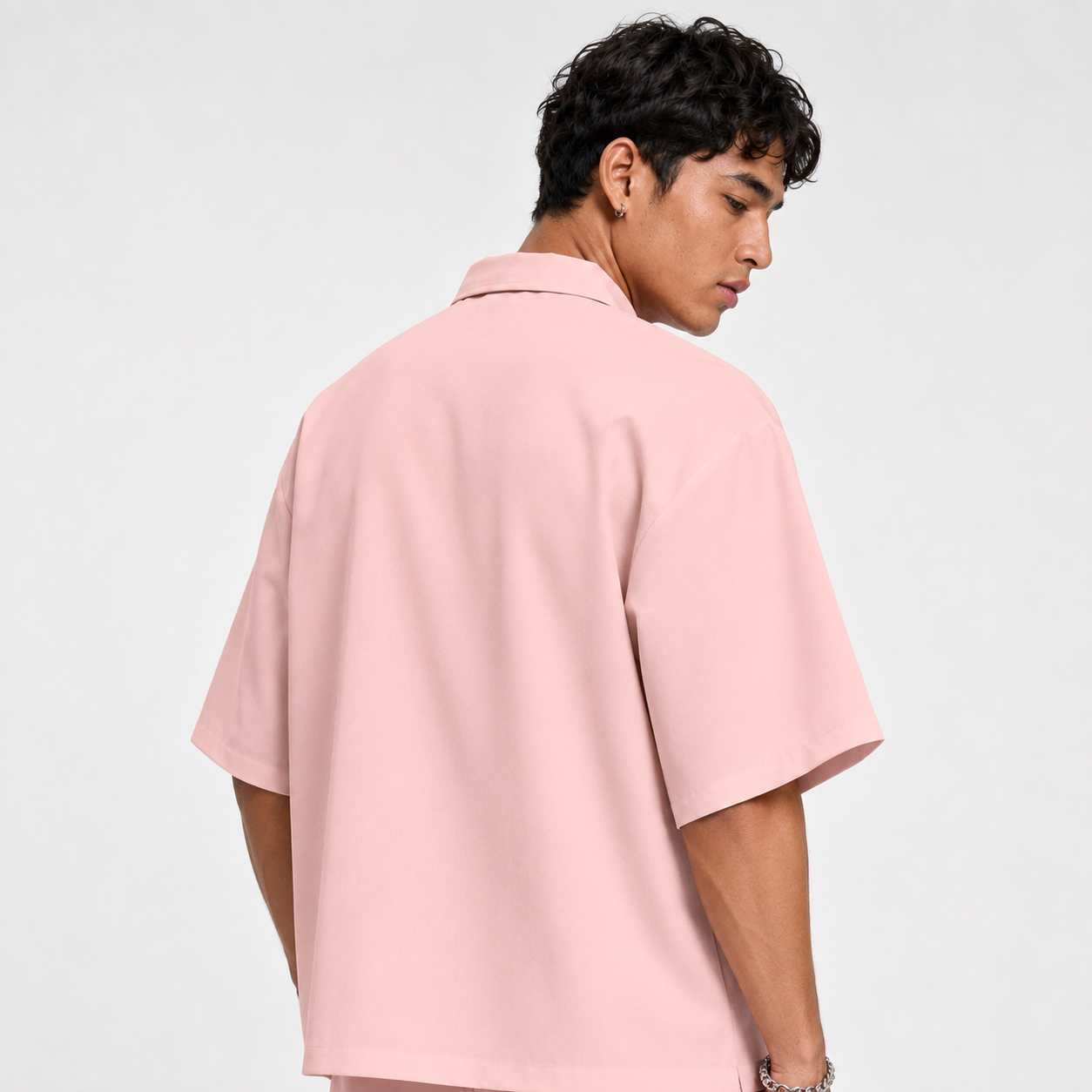 Solid Color Loose Fit Short Sleeve Shirt With Tie For Men