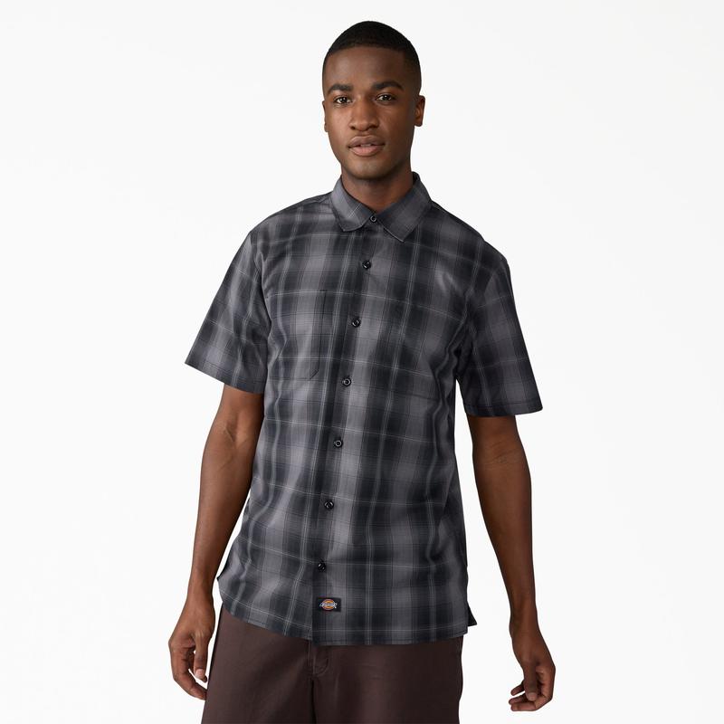  Regular Fit Classic Plaid Lightweight Shirt For Men