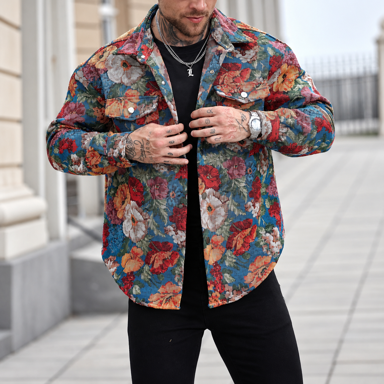 Vintage Floral Textured Jacquard Shirt Jacket With Cargo Pockets For Men