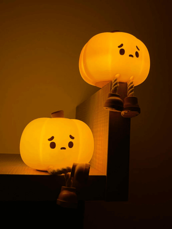 Cozy Glow Pumpkin LED Decorative Night Lamp - Solar Flame Torch