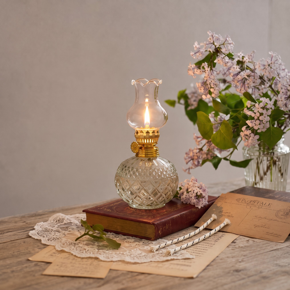 Vintage Retro Indoor Glass Kerosene Oil Halloween Lamp