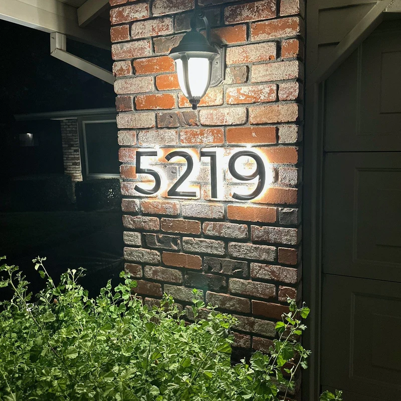 Solar Powered LED House Number Light With Wall Mount Design