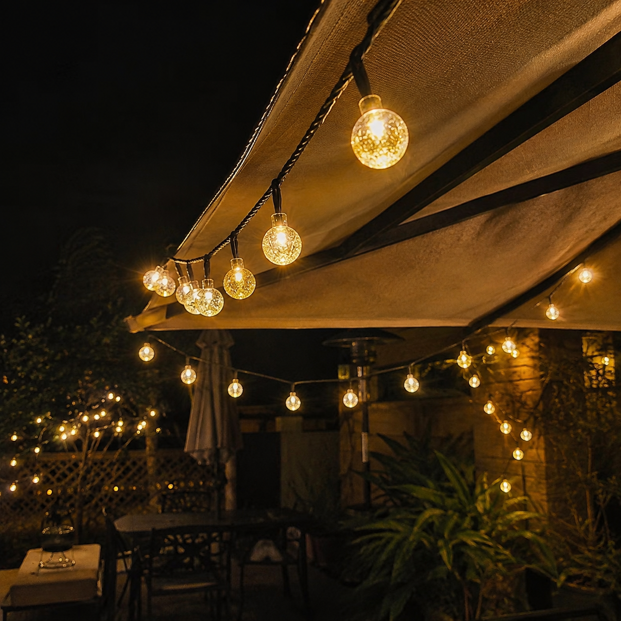 One Pack Solar LED String Lights With 8 Modes For Outdoor Garden