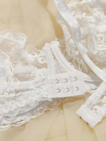 Floral Lace Underwire Bra Set Pack Of 2-Soco Hoodie