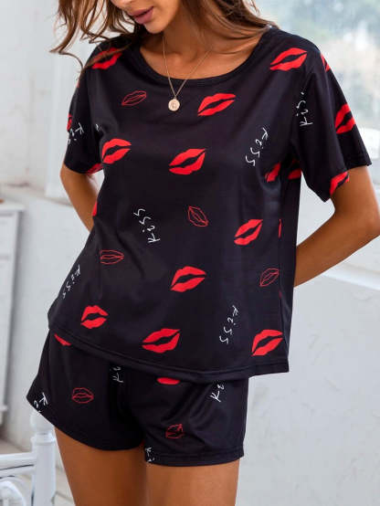 Cartoon Graphic Print Tee And Shorts Set-Soco Hoodie