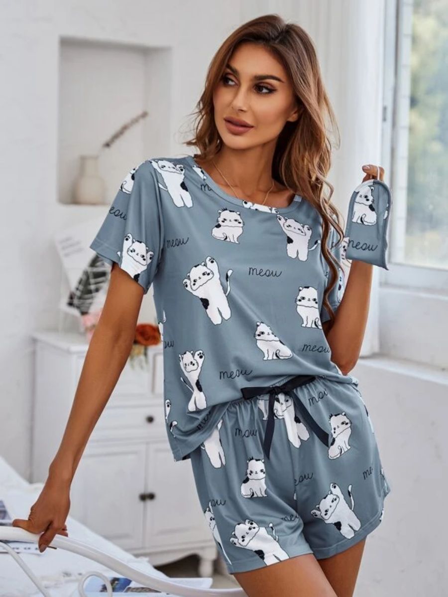 Cartoon Graphic Top And Waist Shorts Set-Soco Hoodie