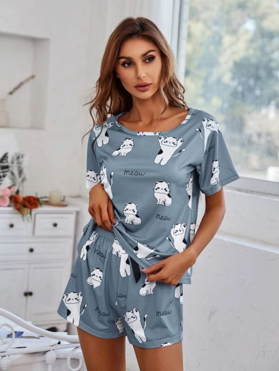 Cartoon Graphic Top And Waist Shorts Set-Soco Hoodie