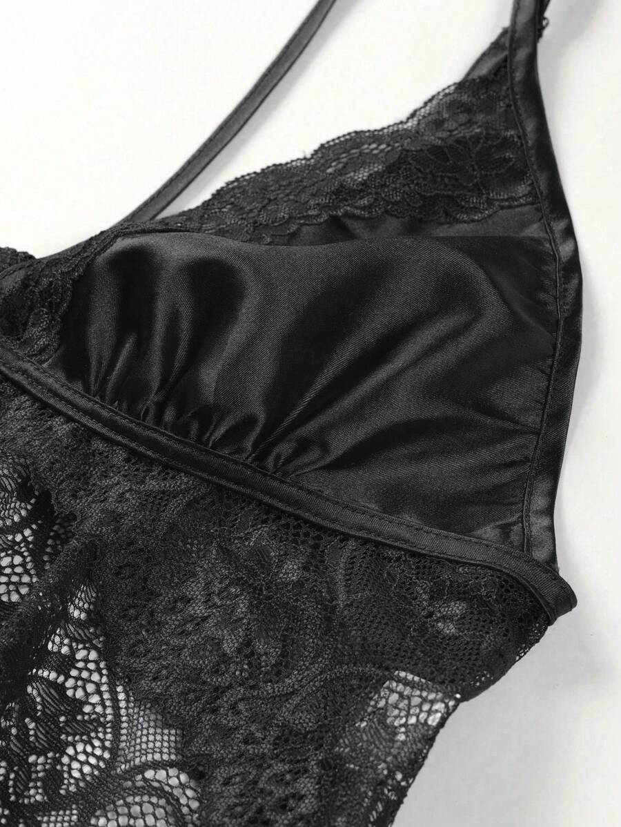 Contrast Lace Harness Satin Cami Top And Shorts Set-Soco Hoodie