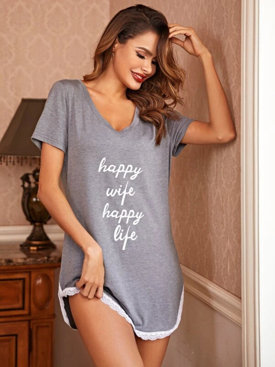 Contrast Lace Slogan Graphic Nightdress-Soco Hoodie