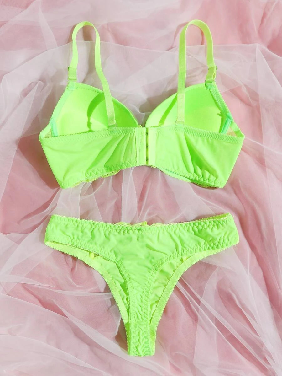 Contrast Lace Underwire Lingerie Set-Soco Hoodie