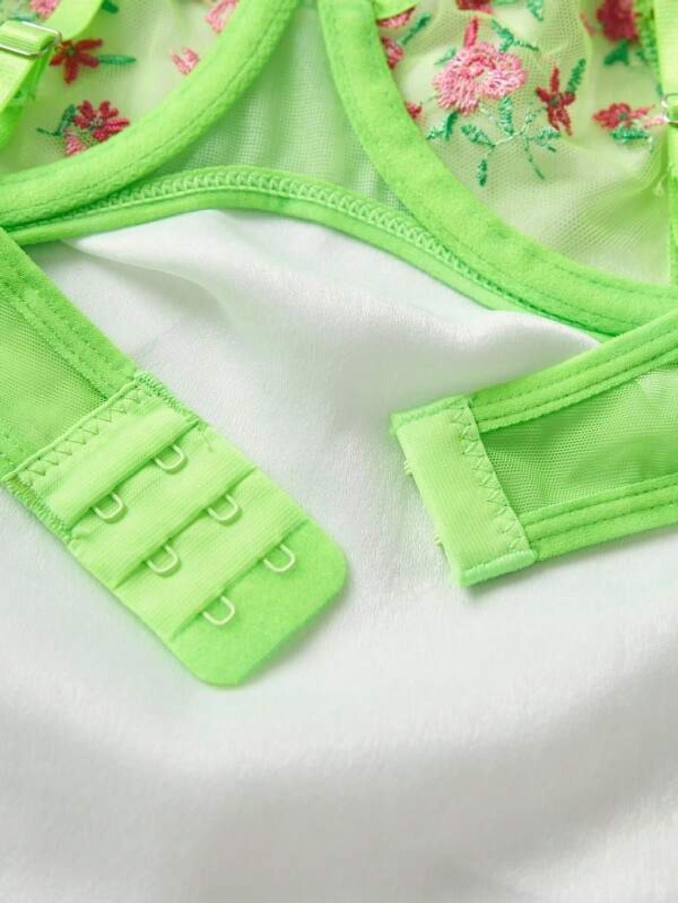 Embroidery Mesh Lingerie Set-Soco Hoodie