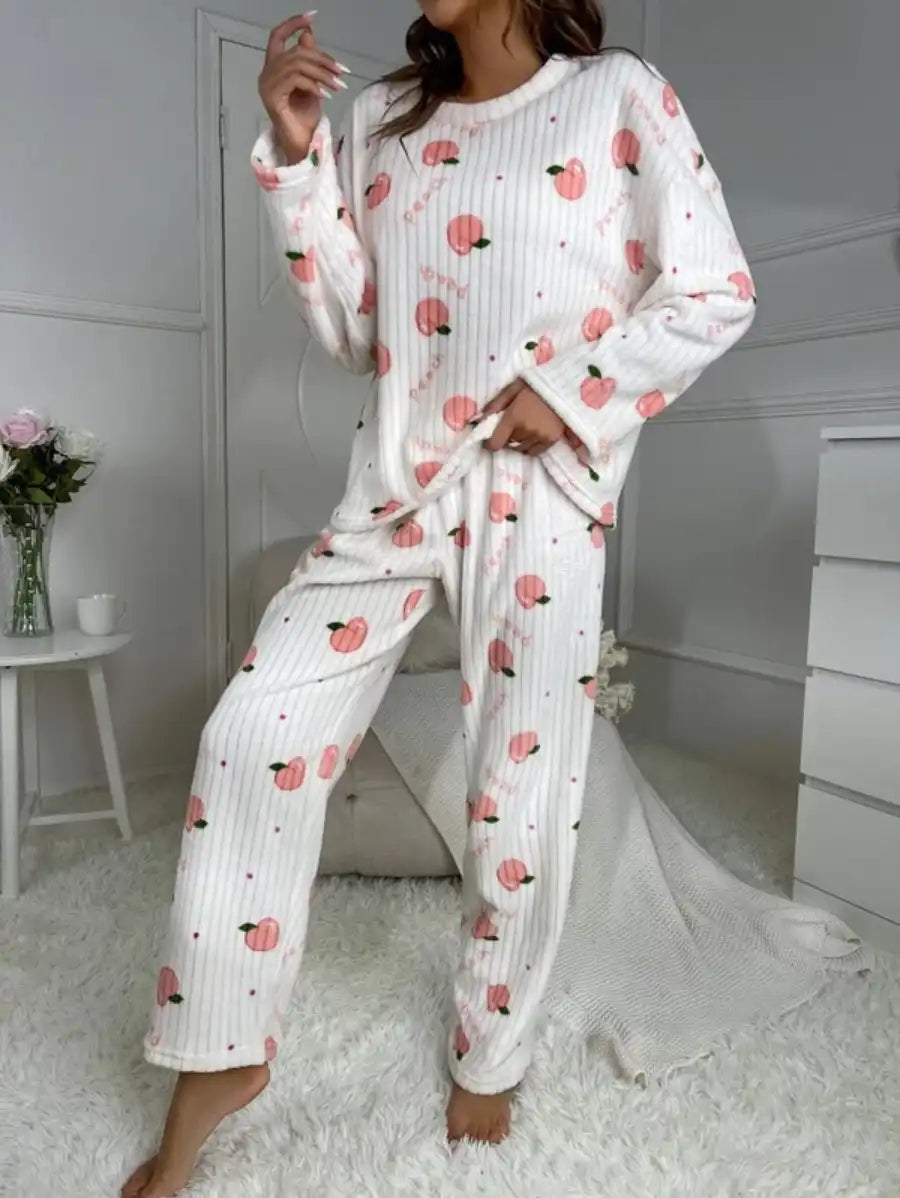 Letter And Peach Pattern Flannelette Pajama Set-Soco Hoodie