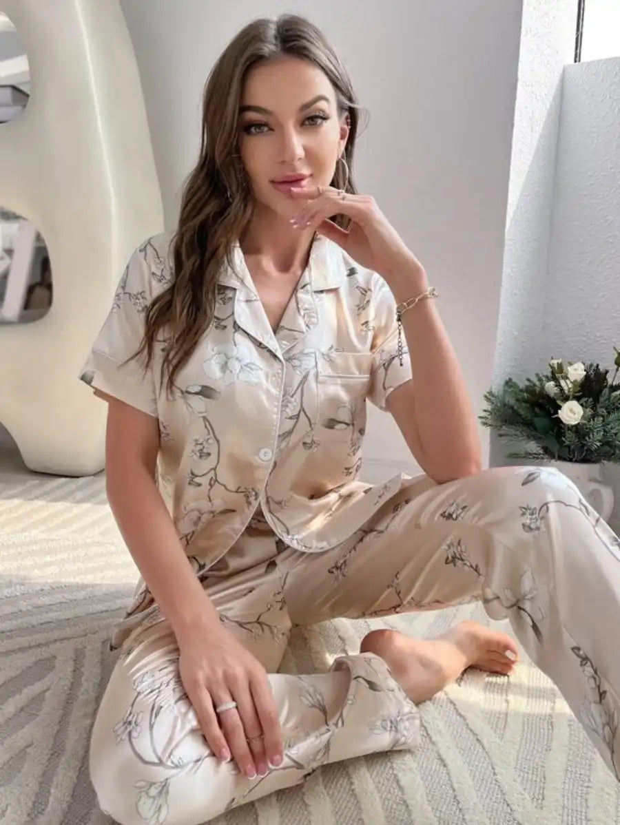 Floral Contrast Piping Satin Blouse And Pants Pajama Set-Soco Hoodie