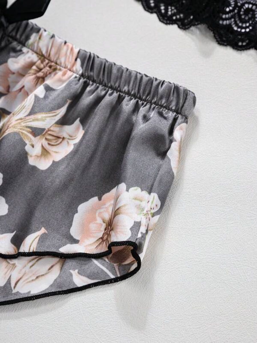 Floral Lace Bralette And Floral Pattern Panty Lingerie Set-Soco Hoodie