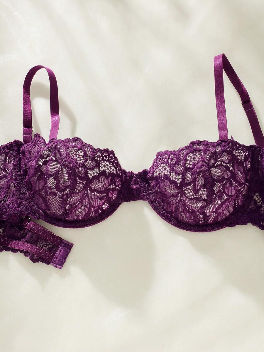 Floral Lace Underwire Thongs Lingerie Set-Soco Hoodie