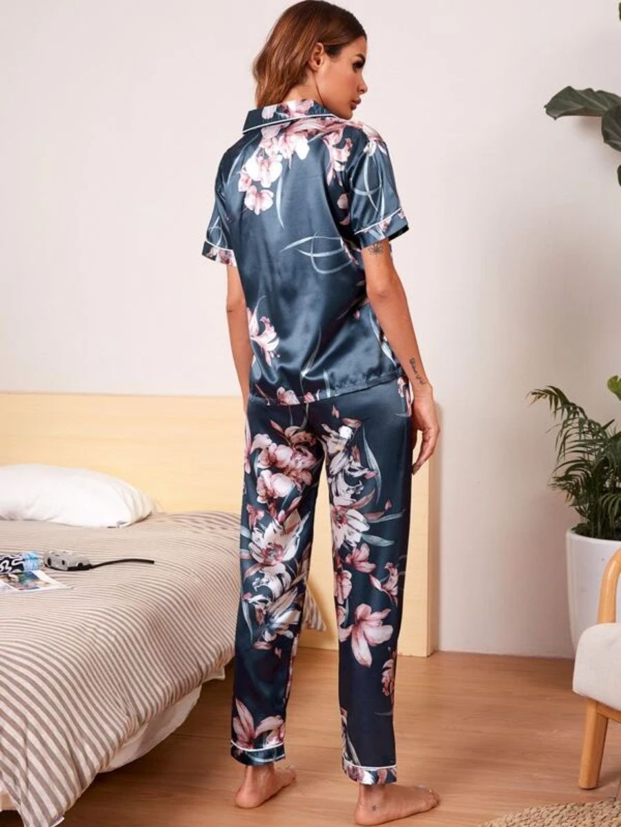 Floral Pattern Satin Lapel Pajama Set-Soco Hoodie