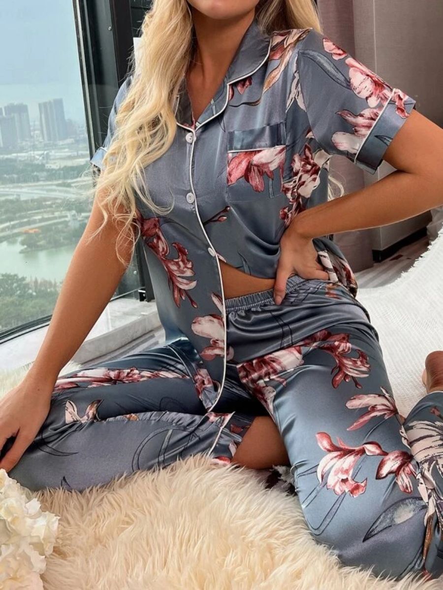 Floral Pattern Satin Lapel Pajama Set-Soco Hoodie