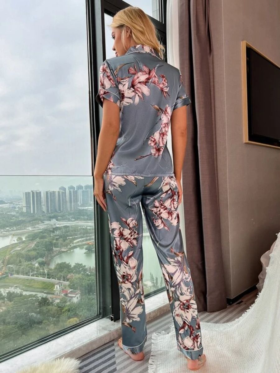 Floral Pattern Satin Lapel Pajama Set-Soco Hoodie