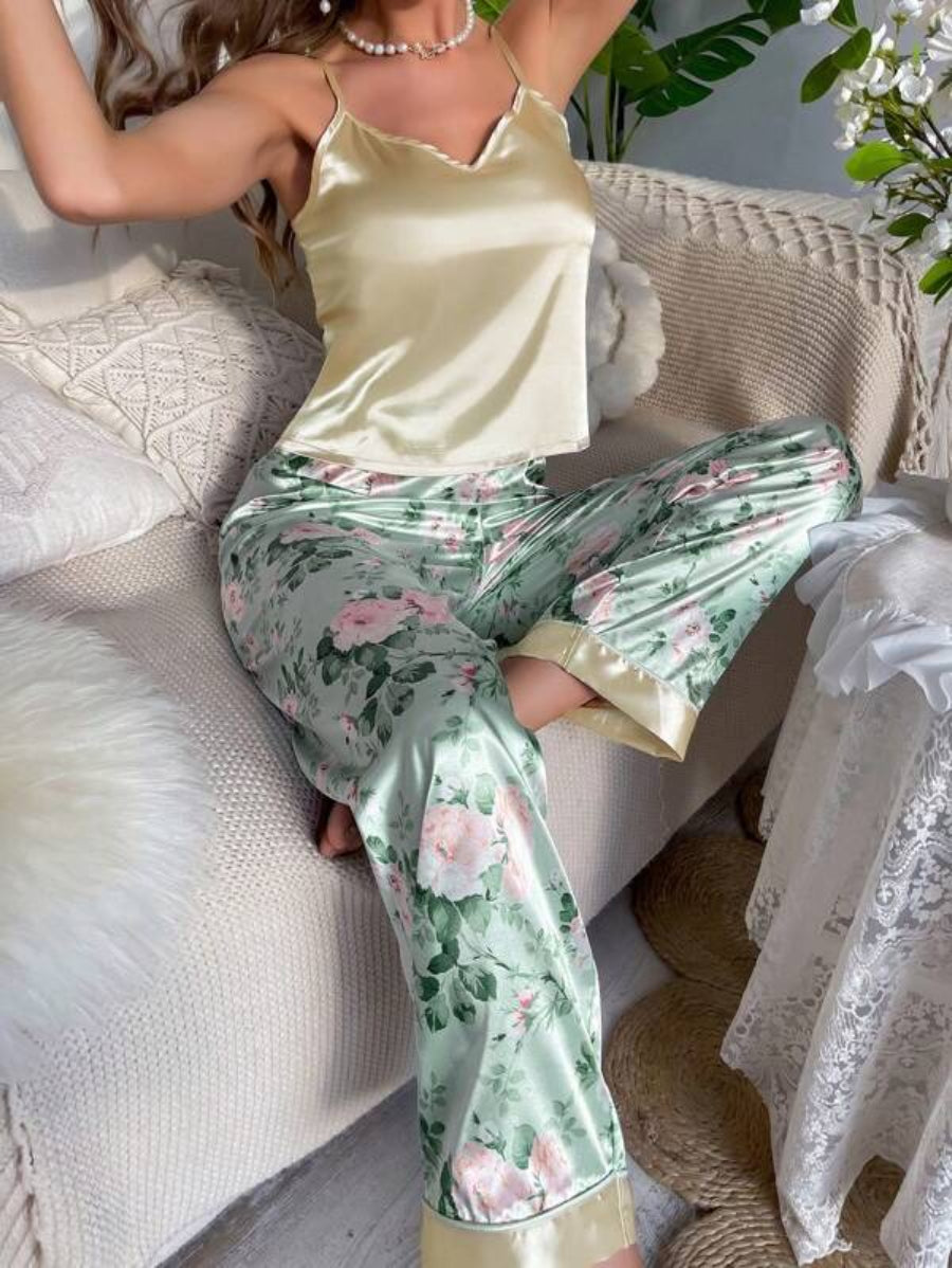 Floral Print Satin Pant Set-Soco Hoodie