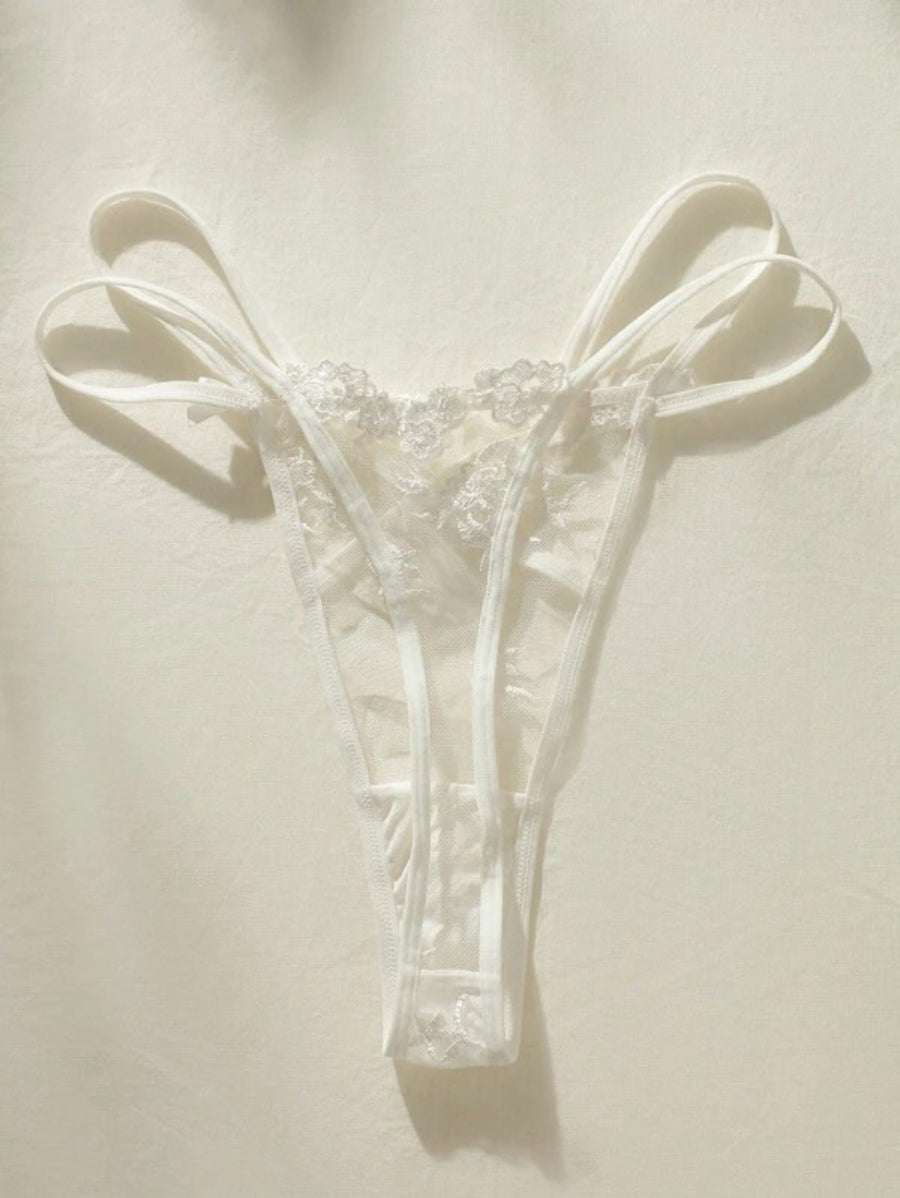Flower Embroidery Mesh Underwire Lingerie Set-Soco Hoodie