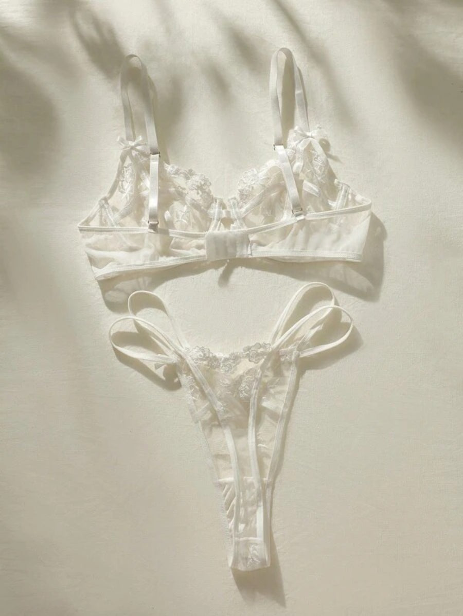 Flower Embroidery Mesh Underwire Lingerie Set-Soco Hoodie