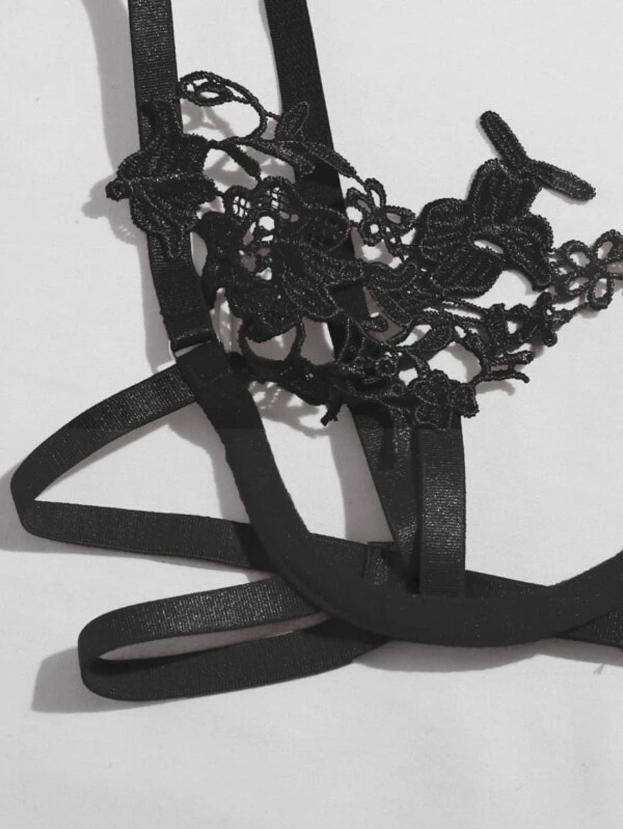 Lace Appliques Crotchless Lingerie Set-Soco Hoodie