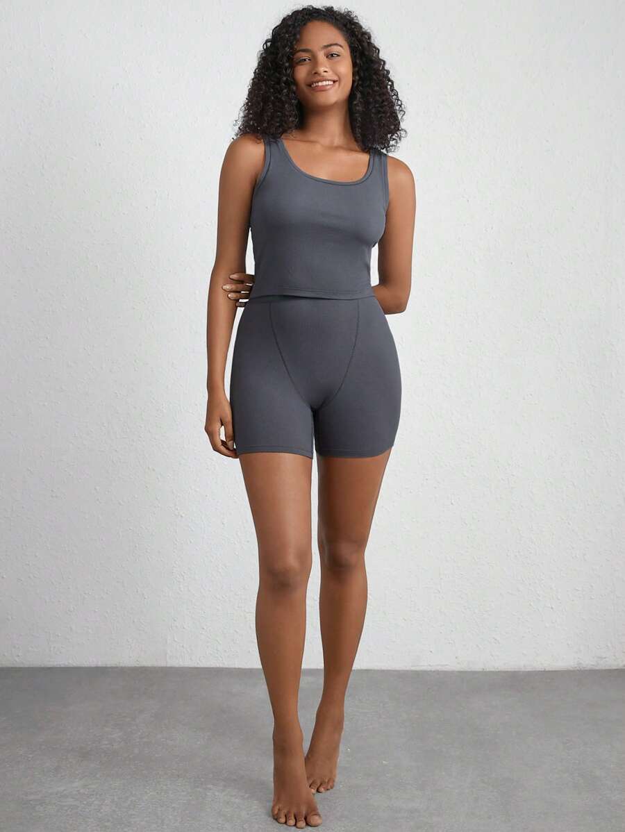 Leisure Solid Scoop Tank Top-Soco Hoodie
