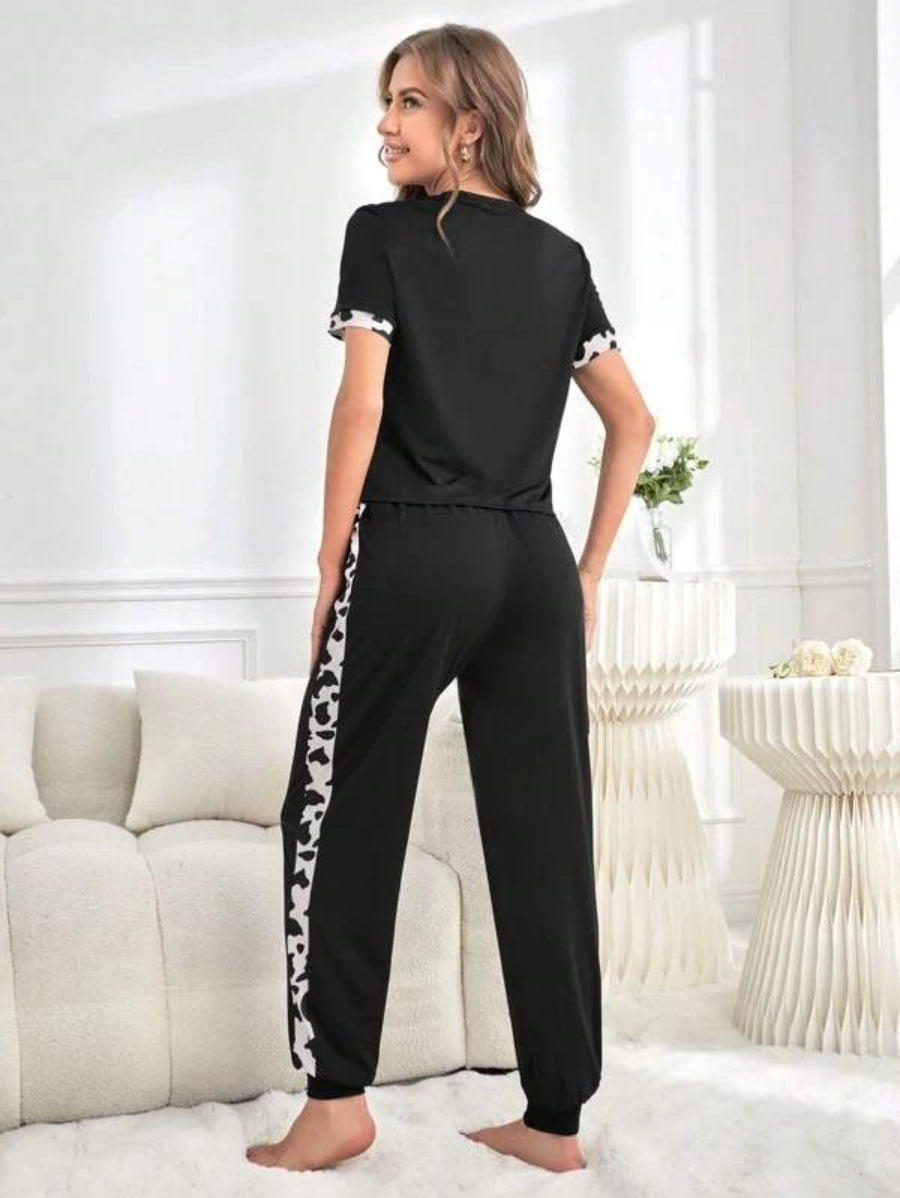 Leopard Print Tee And Sweatpants Set-Soco Hoodie