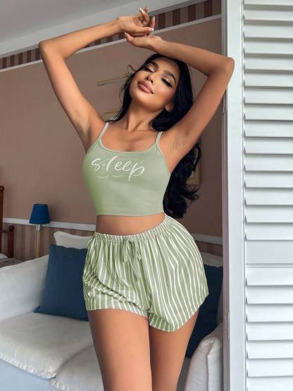 Letter And Striped Print Tie Set-Soco Hoodie