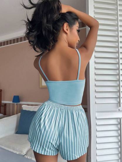 Letter And Striped Print Tie Set-Soco Hoodie