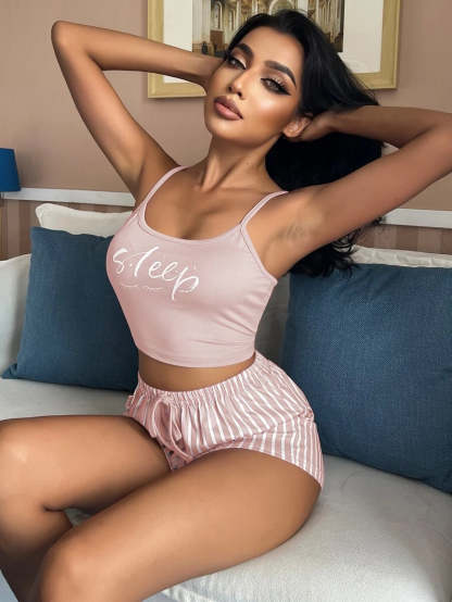 Letter And Striped Print Tie Set-Soco Hoodie