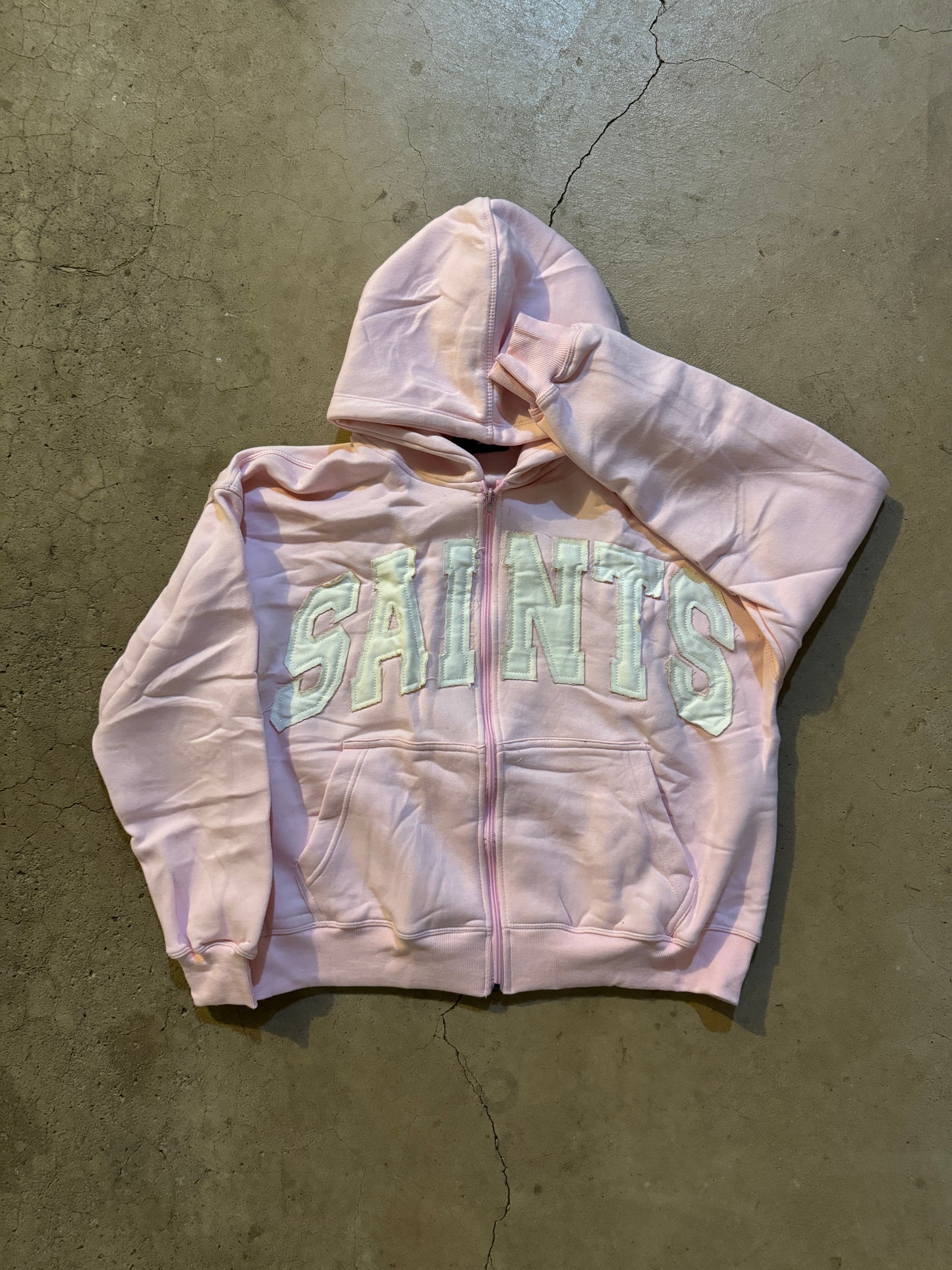 Saints Printed Sweatsuit Set Pink