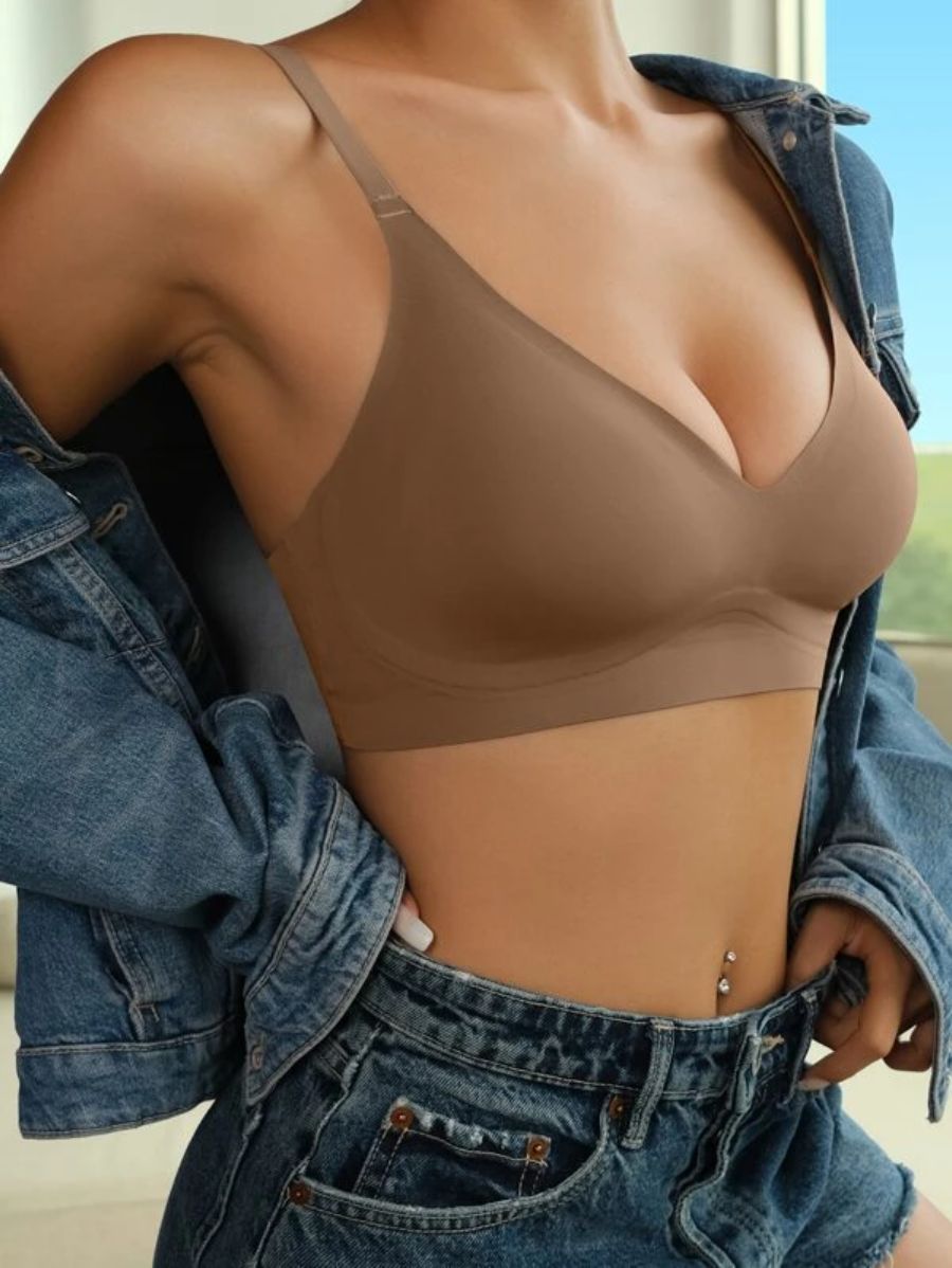 Solid Wireless Design Bra-Soco Hoodie
