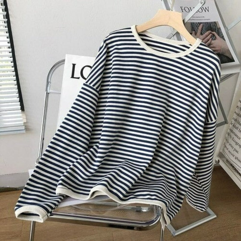 Women's Striped Round Neck Sweatshirt-Soco Hoodie