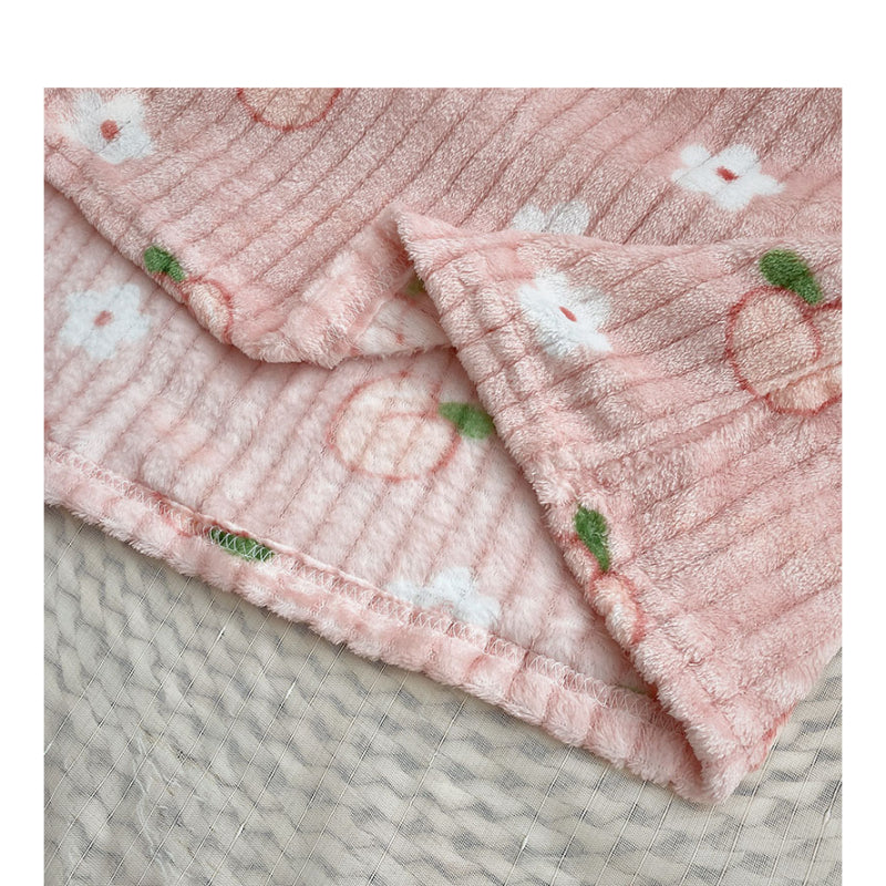 Strawberry Printed Velvet Pajama Set For Women-Soco Hoodie