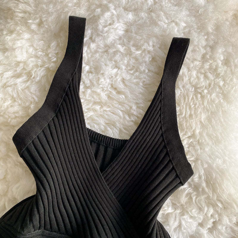 Retro Knitted Vest V-Neck Solid Camisole-Soco Hoodie