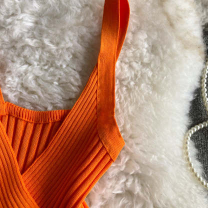 Retro Knitted Vest V-Neck Solid Camisole-Soco Hoodie