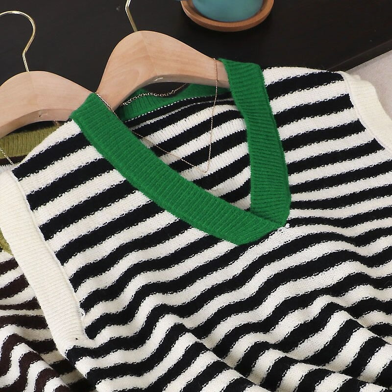 Retro Stripes Knitted Sweater Vest For Women-Soco Hoodie