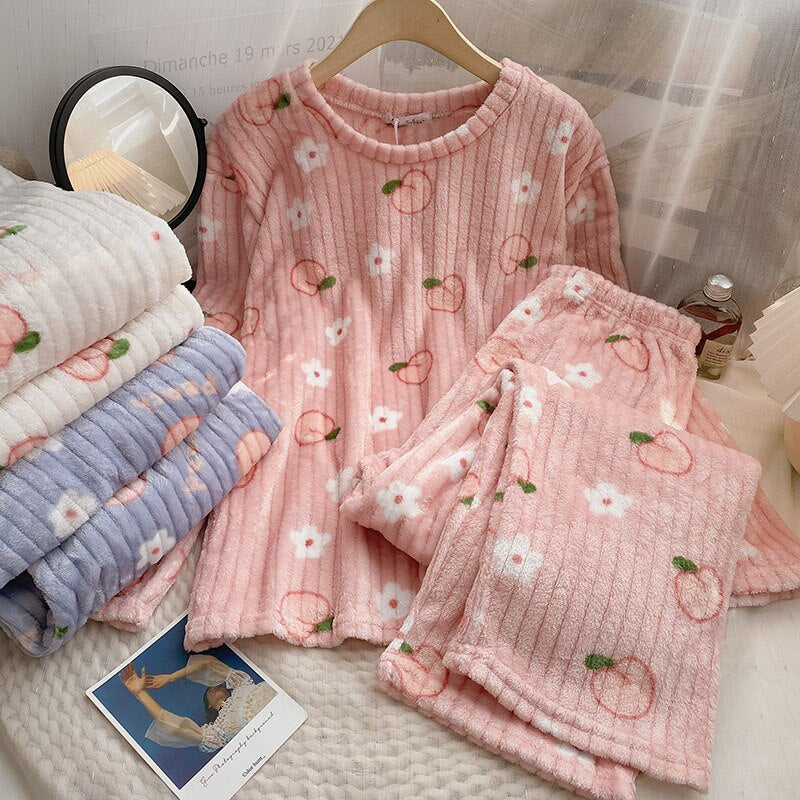 Strawberry Printed Velvet Pajama Set For Women-Soco Hoodie